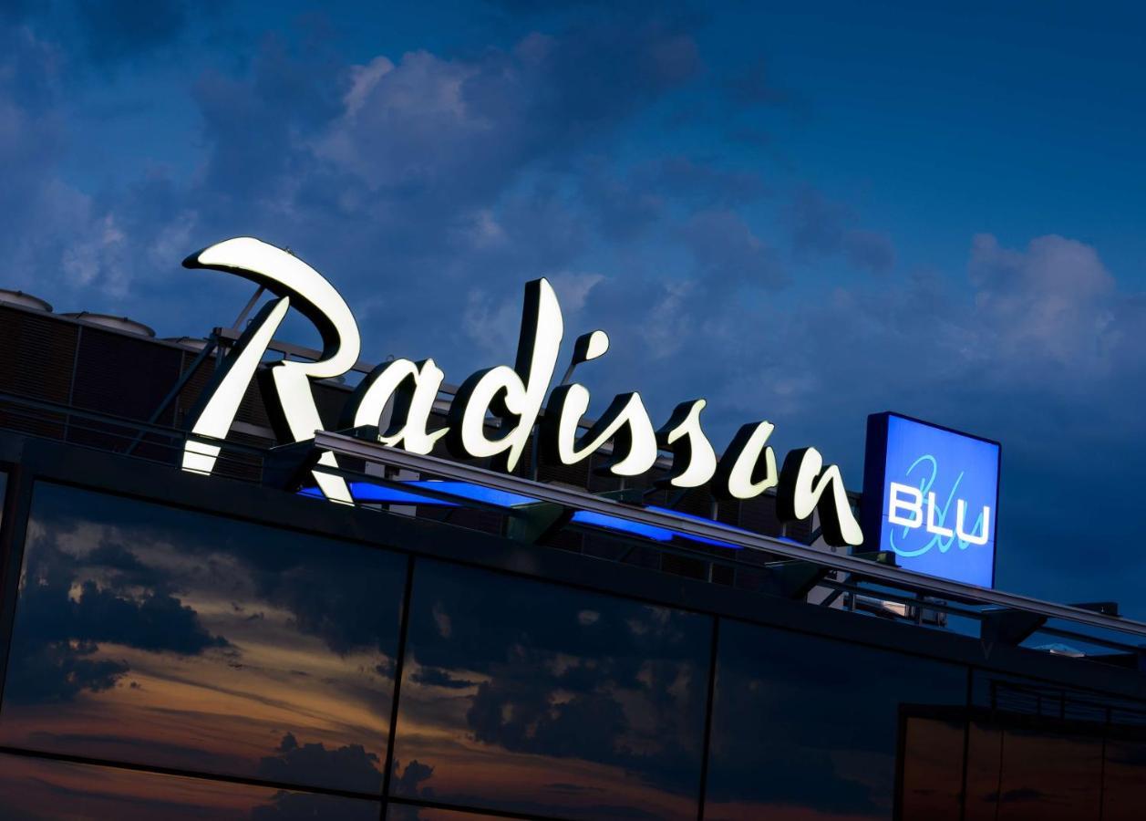 Radisson Blu Hotel Moscow Sheremetyevo Airport Himki Dış mekan fotoğraf