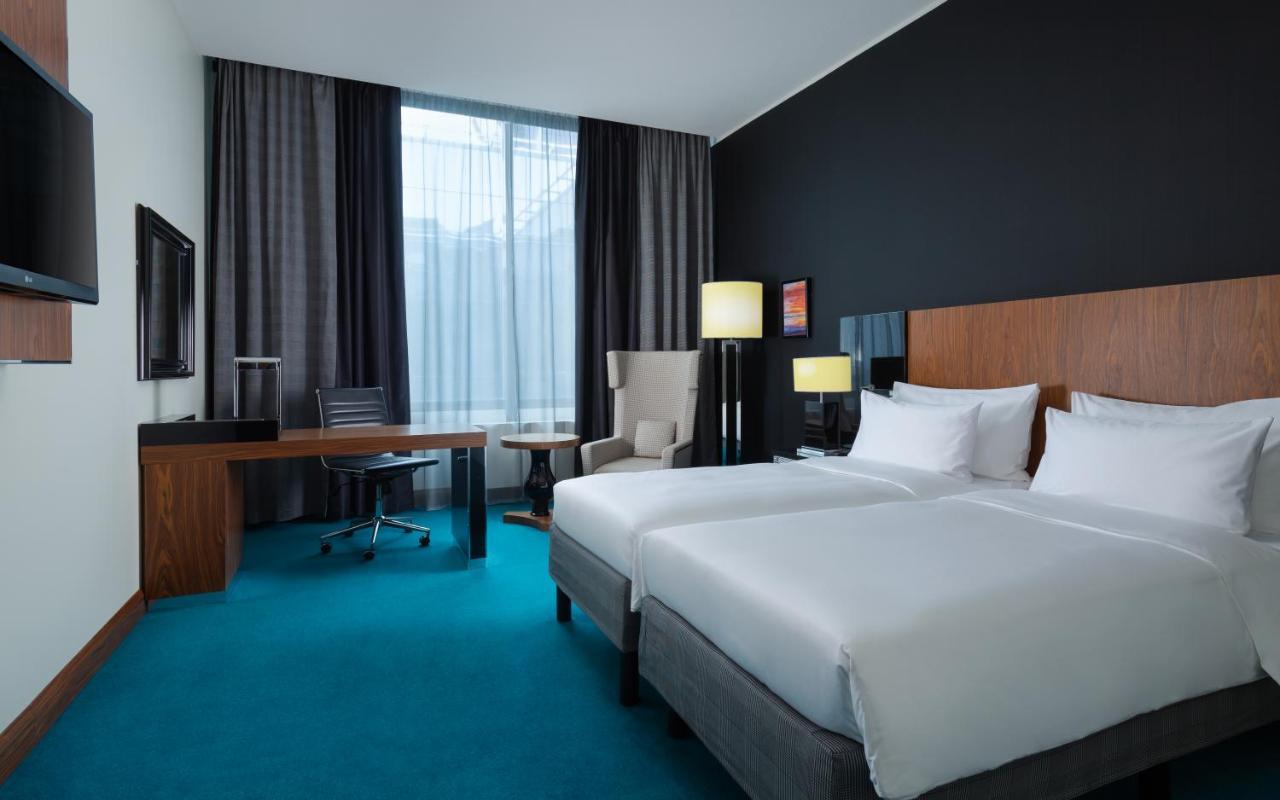 Radisson Blu Hotel Moscow Sheremetyevo Airport Himki Dış mekan fotoğraf